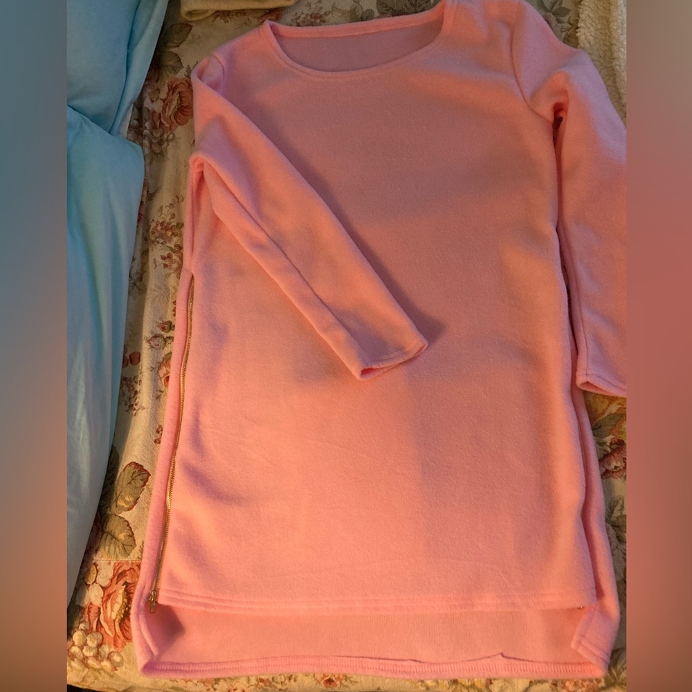 Pink Fleece Top - Picture 2 of 8